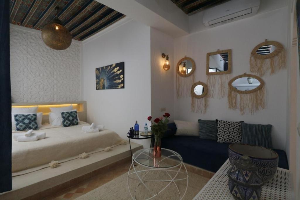 Riad 103 Medina Pool And Hammam Marraquexe Exterior foto